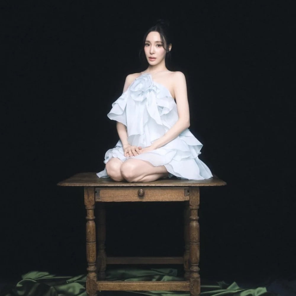 Tiffany Young tái xuất sau 10 năm solo, visual mới khiến fan "đứng ngồi không yên