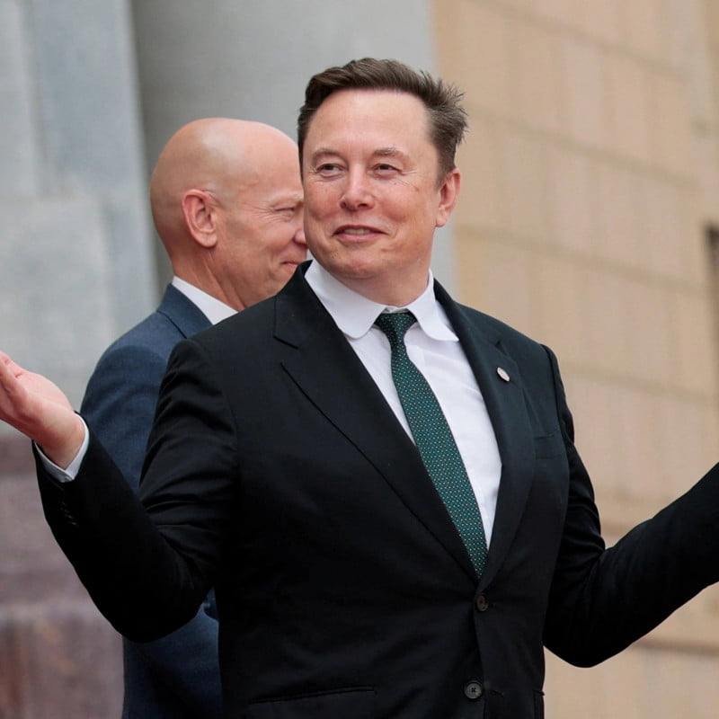 Elon Musk cứ 4,23 giây lại kiếm được bằng cả năm lương của một nhân viên Tesla