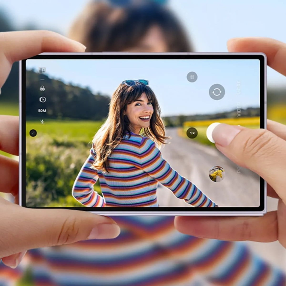 Galaxy Z Fold8 & Z Flip8: Khi điện thoại gập trở thành phụ kiện thời trang
