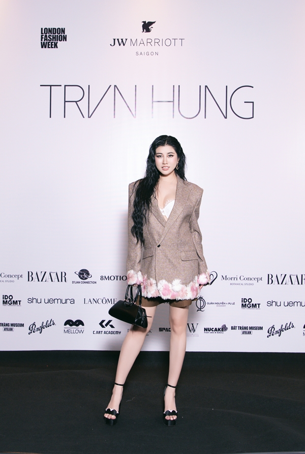 emily-hong-nhung-11