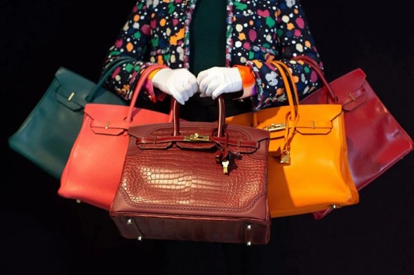 hermes1-1725589790-639-width740height493