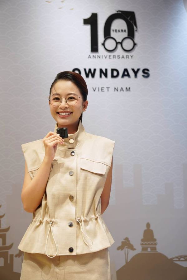 owndays763103813_1904248000244862_3918254109573921269_n.png