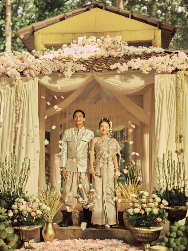 phuong-my-chi-mv-moiPHUONG-MY-CHI---THIEN-DUONG-VOI-NGUOI-THUONG